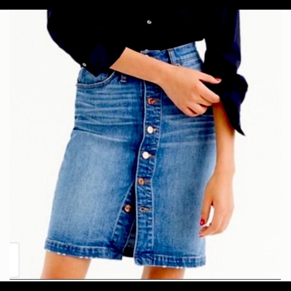J. Crew Dresses & Skirts - ❤️ NWOT J. Crew Button front denim skirt -SIZE 2